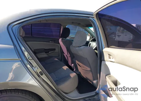 2010 Honda Accord 2.4 Lx из США, поврежденный, VIN 1HGCP2F37AA007482